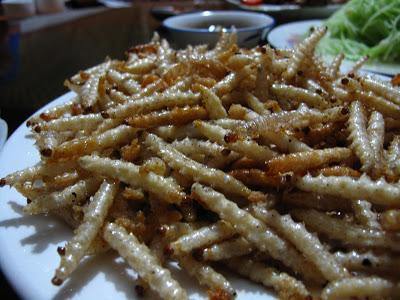 Weird things I've eaten in Yunnan - Teaurchin
